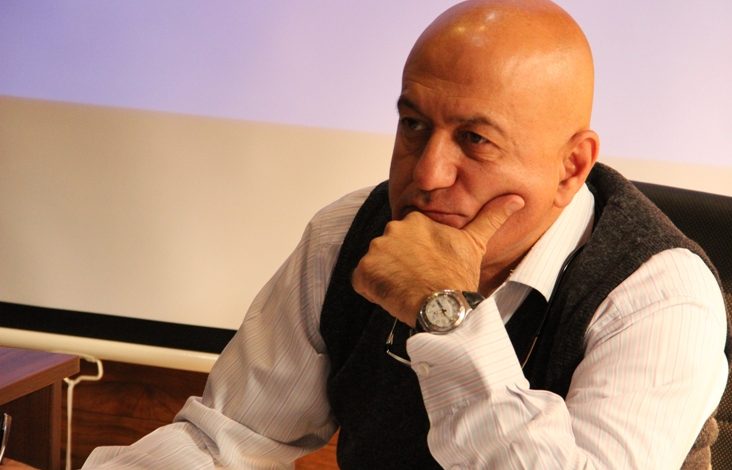 Description: http://khabareghtesadi.com/files/fa/news/1394/11/7/67242_297.png