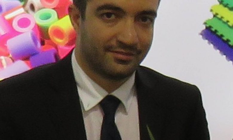 دکتر حسین نازک دست